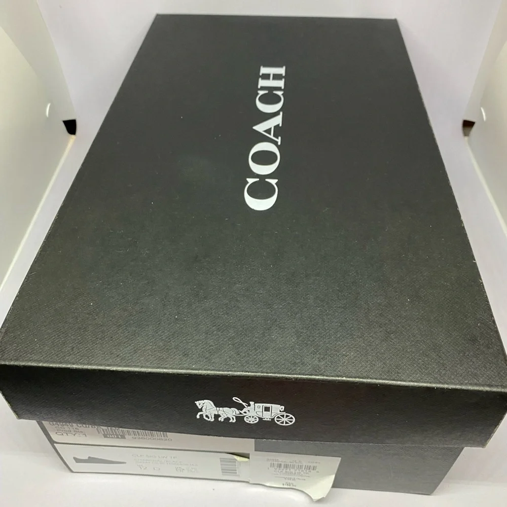 Coach Men’s Signature Sneaker - Picture 8 of 9